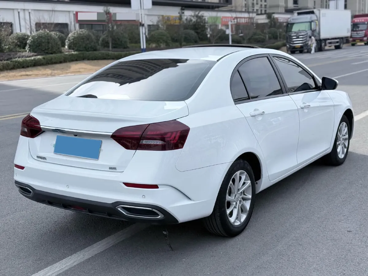 2021 BaoJun 530 1.5T 147HP L4 CVT,autocango,china used car exporter,china ev exporter,chinese used car exporter,chinese used ev exporter