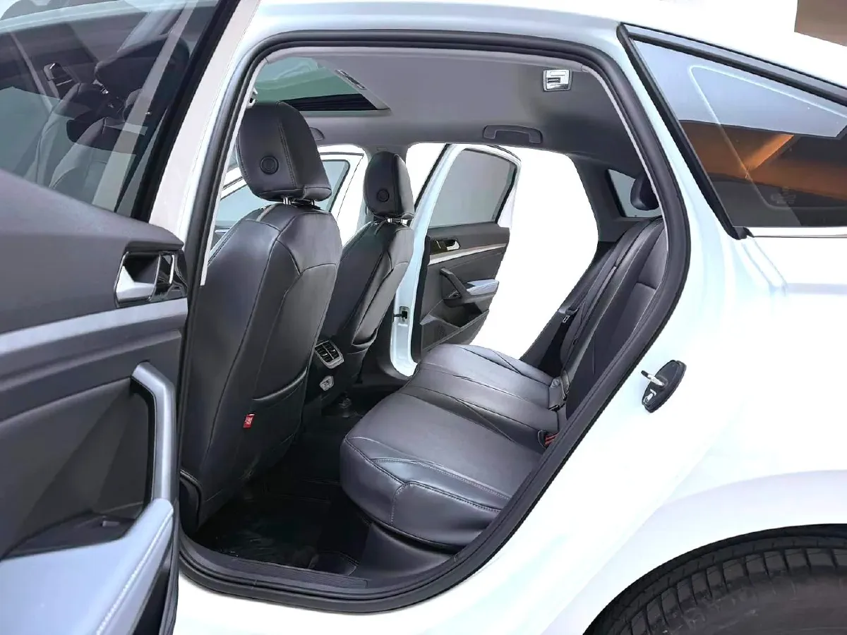 2023 Volkswagen Lavida 1.4T 150HP L4 7DCT,autocango,china used car exporter,china ev exporter,chinese used car exporter,chinese used ev exporter