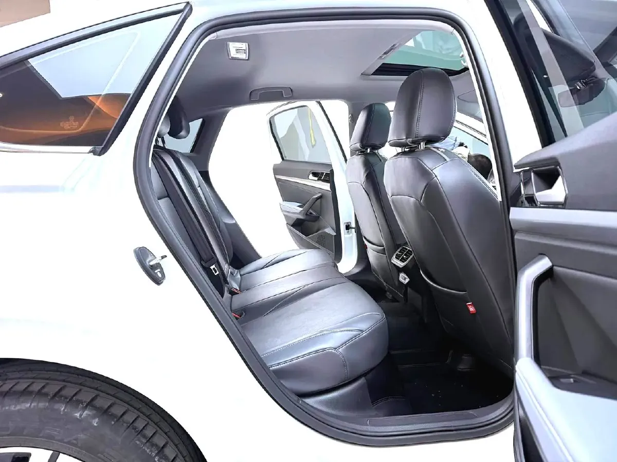 2023 Volkswagen Lavida 1.4T 150HP L4 7DCT,autocango,china used car exporter,china ev exporter,chinese used car exporter,chinese used ev exporter