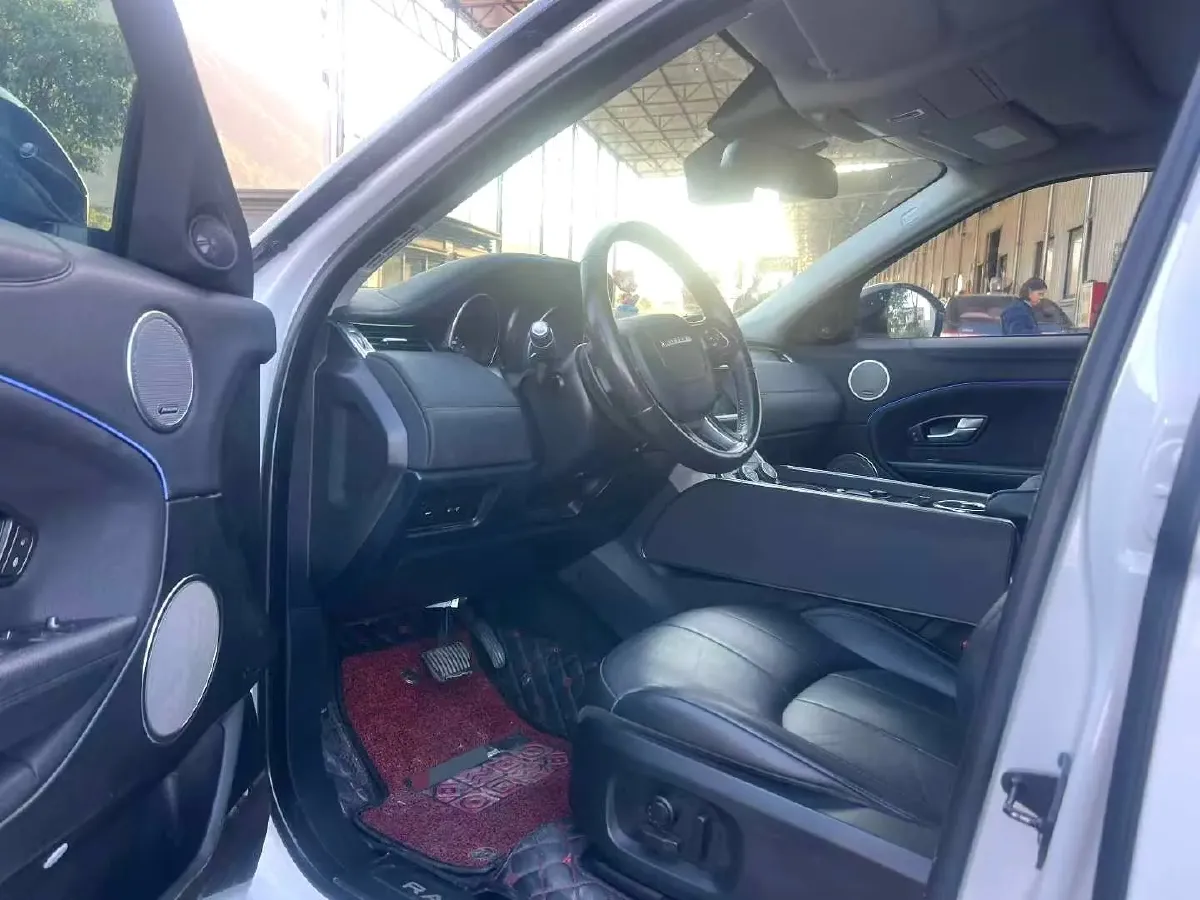 2018 Land Rover Range Rover Evoque 2.0T 241HP L4 9AT,autocango,china used car exporter,china ev exporter,chinese used car exporter,chinese used ev exporter