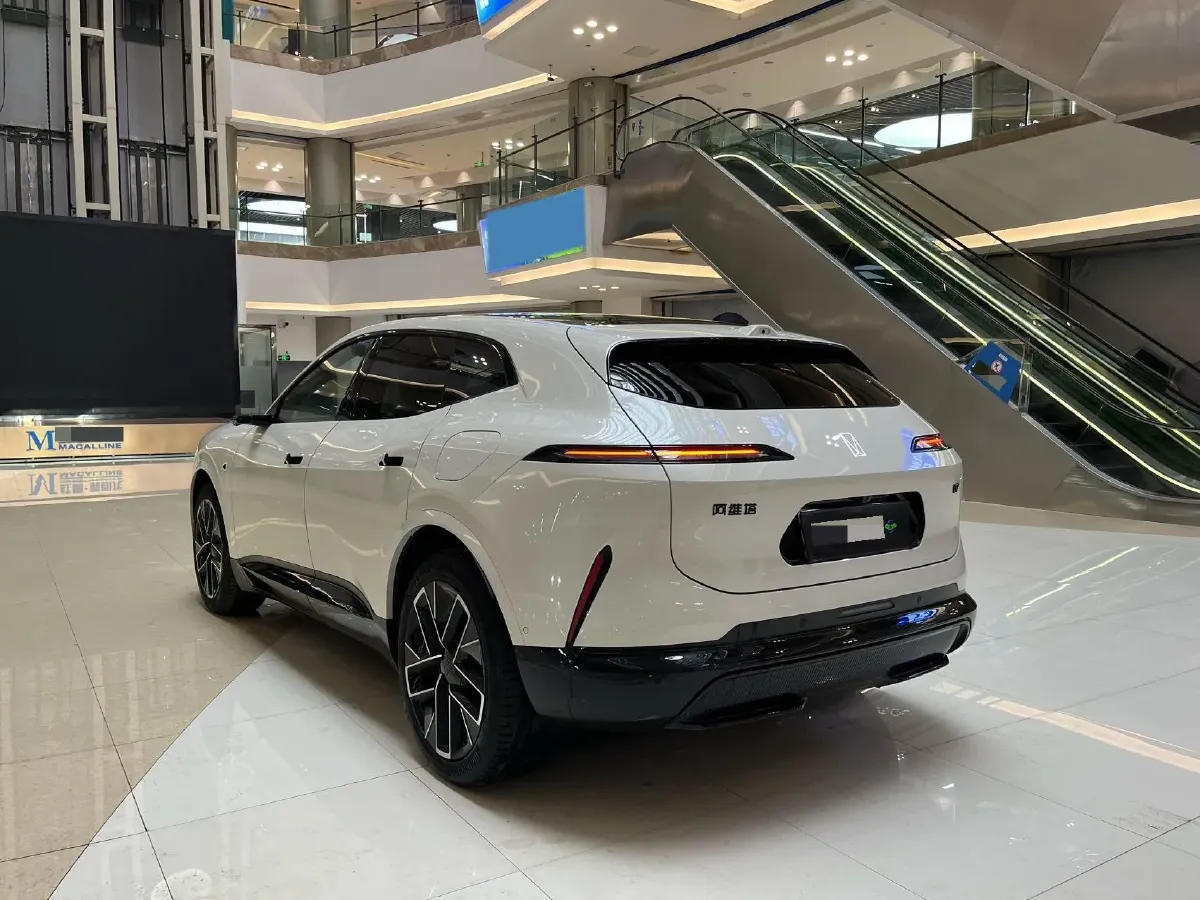 2026 Avatr 07 BEV,autocango,china used car exporter,china ev exporter,chinese used car exporter,chinese used ev exporter