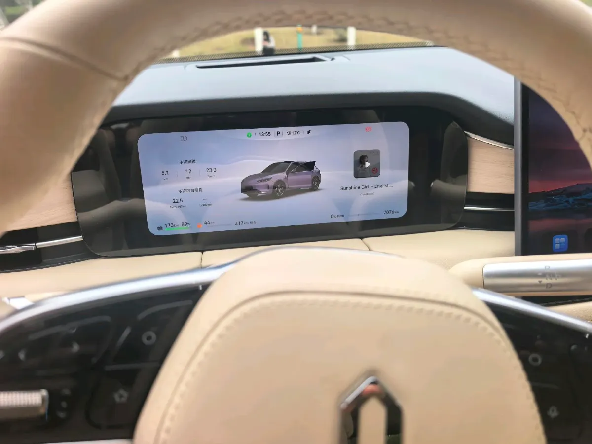 2025 AITO AITO M5 1.5T 152HP L4 REEV 42KWH,autocango,china used car exporter,china ev exporter,chinese used car exporter,chinese used ev exporter