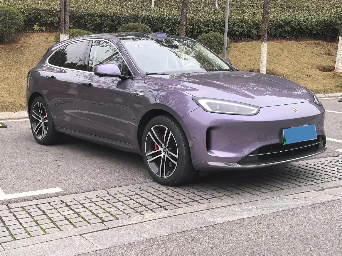 2025 AITO AITO M5 1.5T 152HP L4 REEV 42KWH,autocango,china used car exporter,china ev exporter,chinese used car exporter,chinese used ev exporter