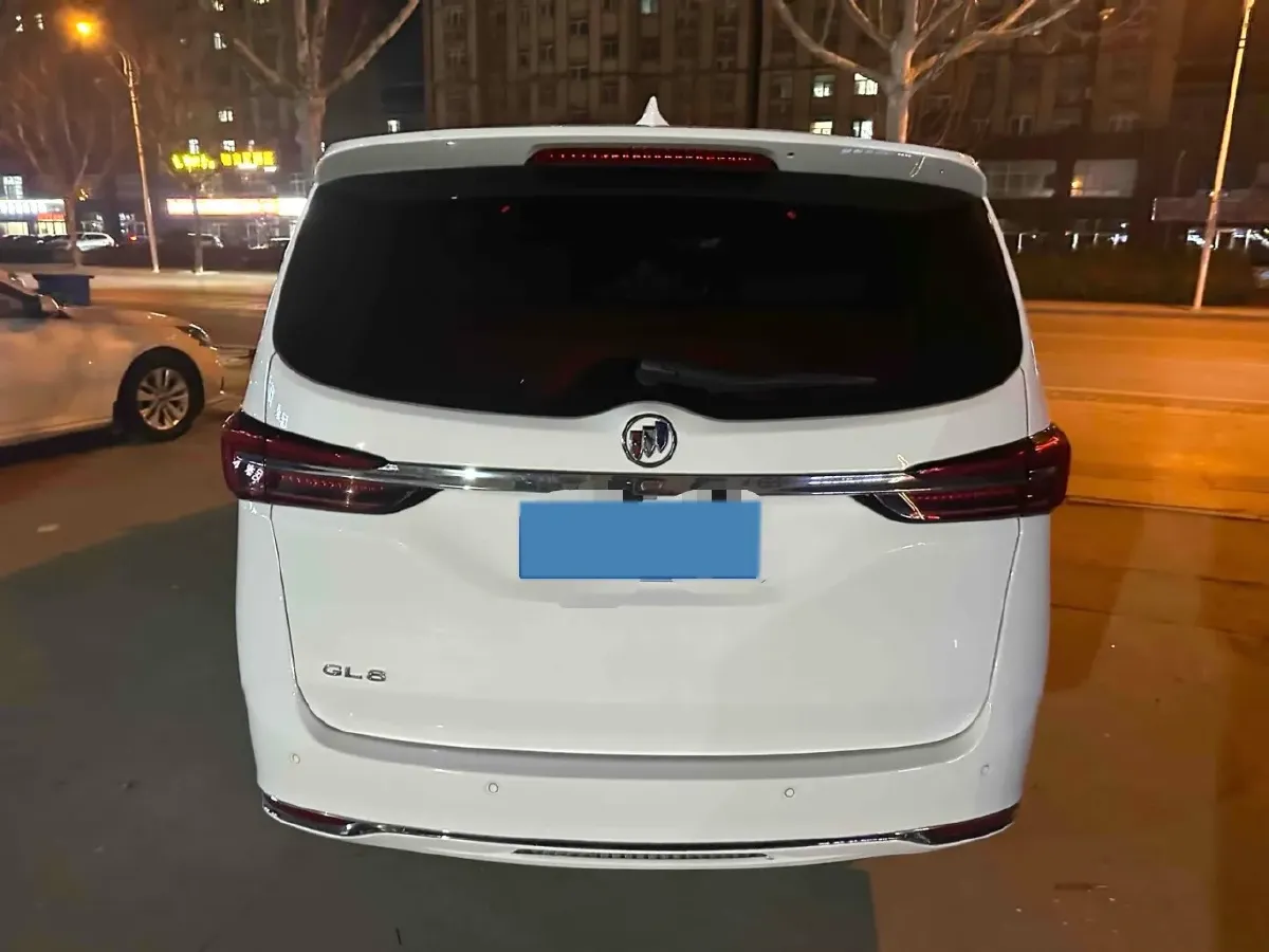 2023 Buick GL8 2.0T 237HP L4 9AT,autocango,china used car exporter,china ev exporter,chinese used car exporter,chinese used ev exporter