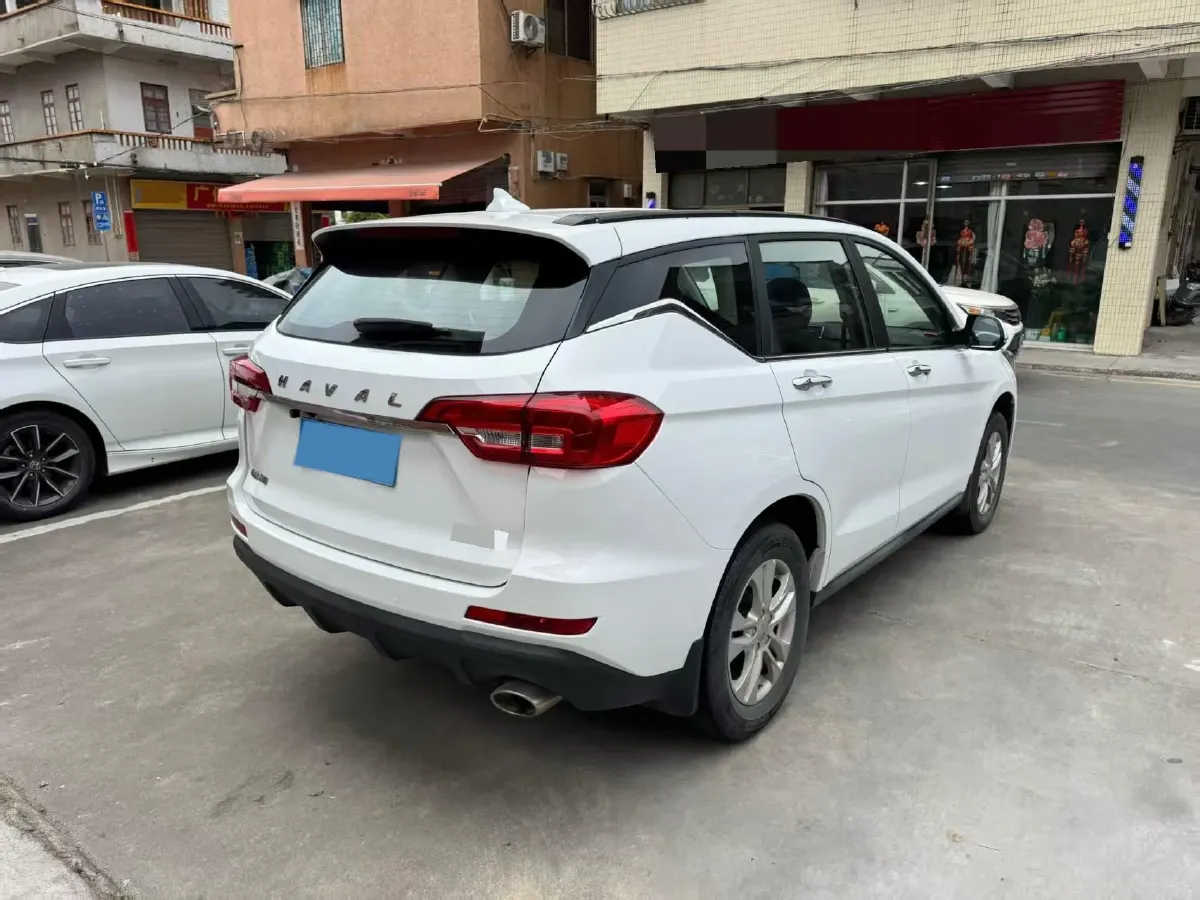 2019 Haval M6 1.5T 150HP L4 7DCT,autocango,china used car exporter,china ev exporter,chinese used car exporter,chinese used ev exporter