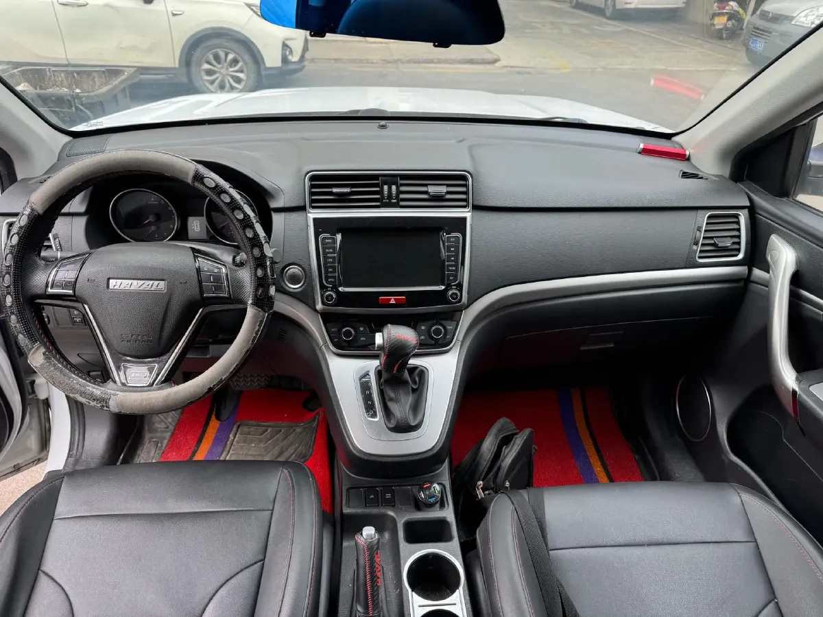 2019 Haval M6 1.5T 150HP L4 7DCT,autocango,china used car exporter,china ev exporter,chinese used car exporter,chinese used ev exporter