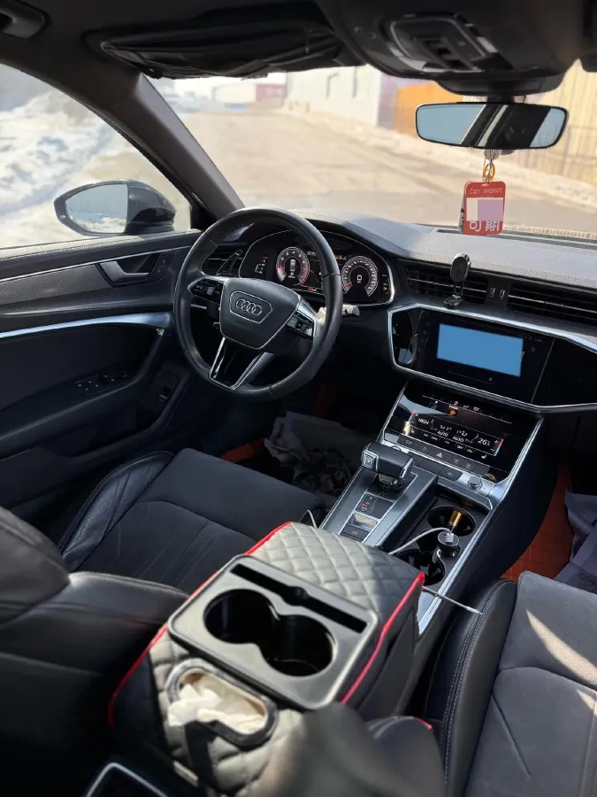 2020 Audi A6L 2.0T 224HP L4 7DCT,autocango,china used car exporter,china ev exporter,chinese used car exporter,chinese used ev exporter