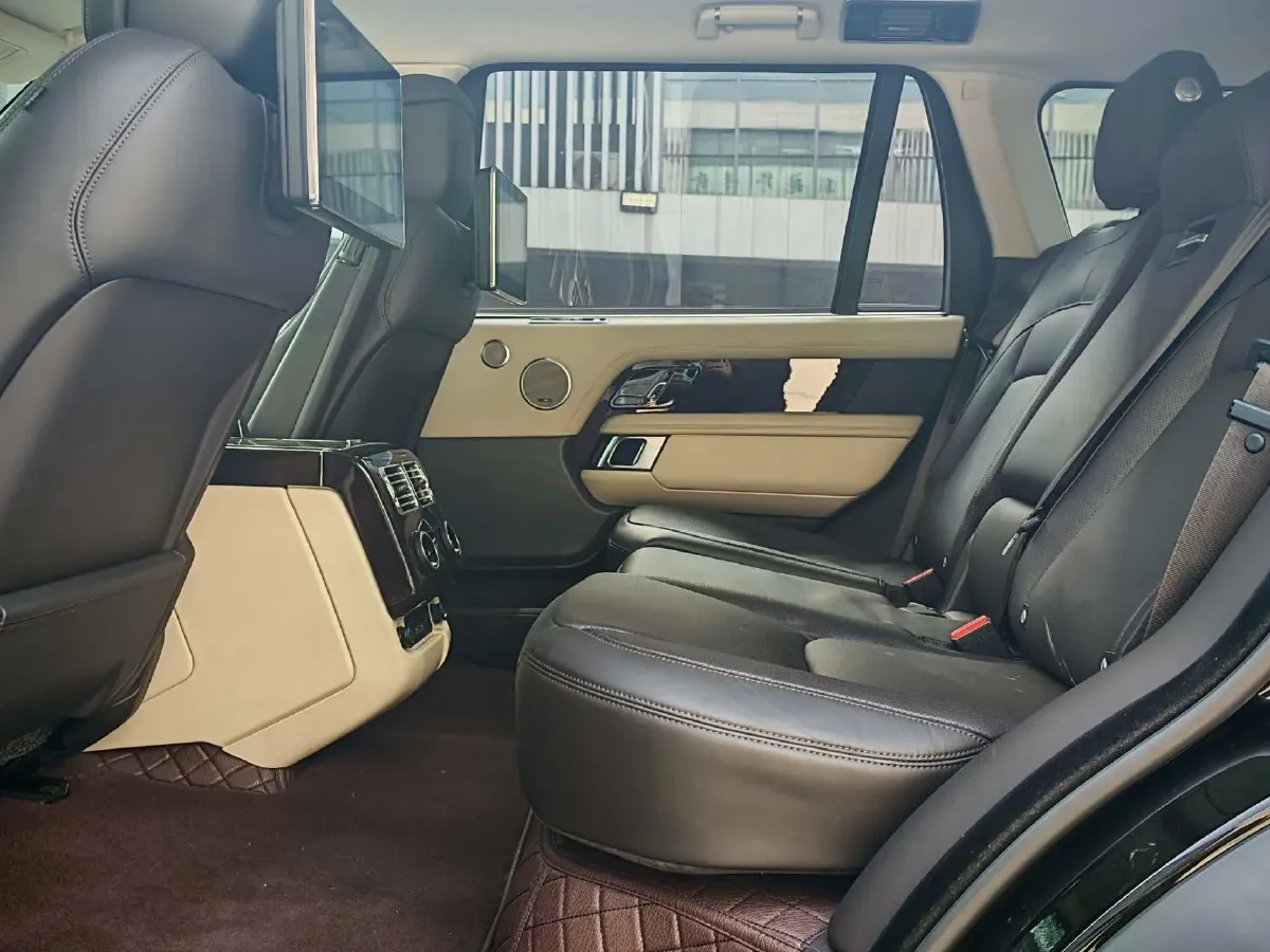 2021 Land Rover Range Rover 3.0T 400HP L6 8AT,autocango,china used car exporter,china ev exporter,chinese used car exporter,chinese used ev exporter