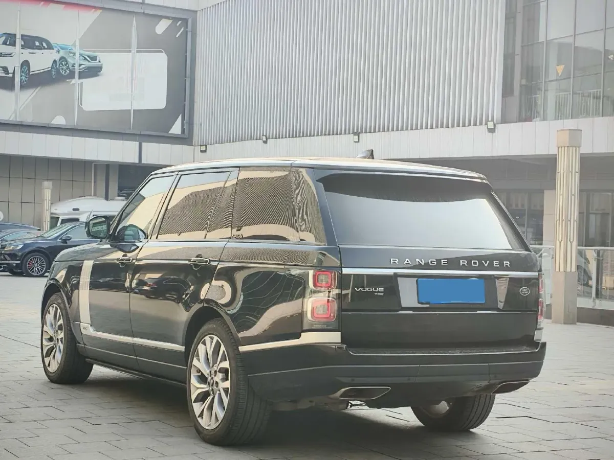 2021 Land Rover Range Rover 3.0T 400HP L6 8AT,autocango,china used car exporter,china ev exporter,chinese used car exporter,chinese used ev exporter