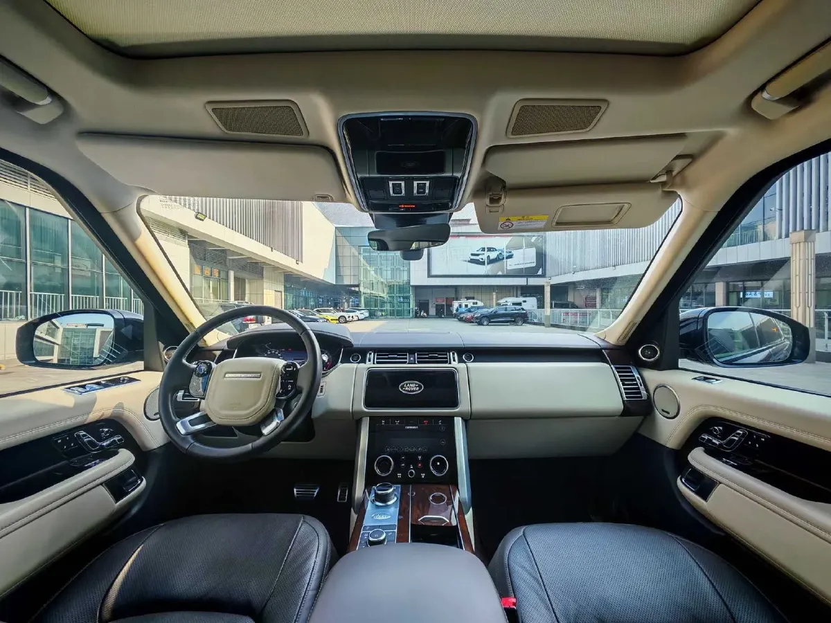2021 Land Rover Range Rover 3.0T 400HP L6 8AT,autocango,china used car exporter,china ev exporter,chinese used car exporter,chinese used ev exporter