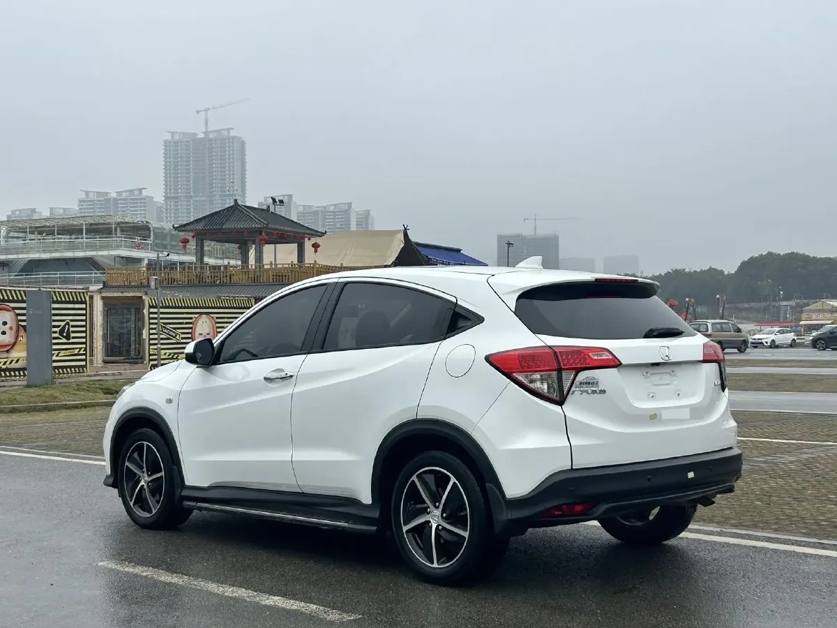 2020 Honda Vezel 1.5L 131HP L4 CVT,autocango,china used car exporter,china ev exporter,chinese used car exporter,chinese used ev exporter
