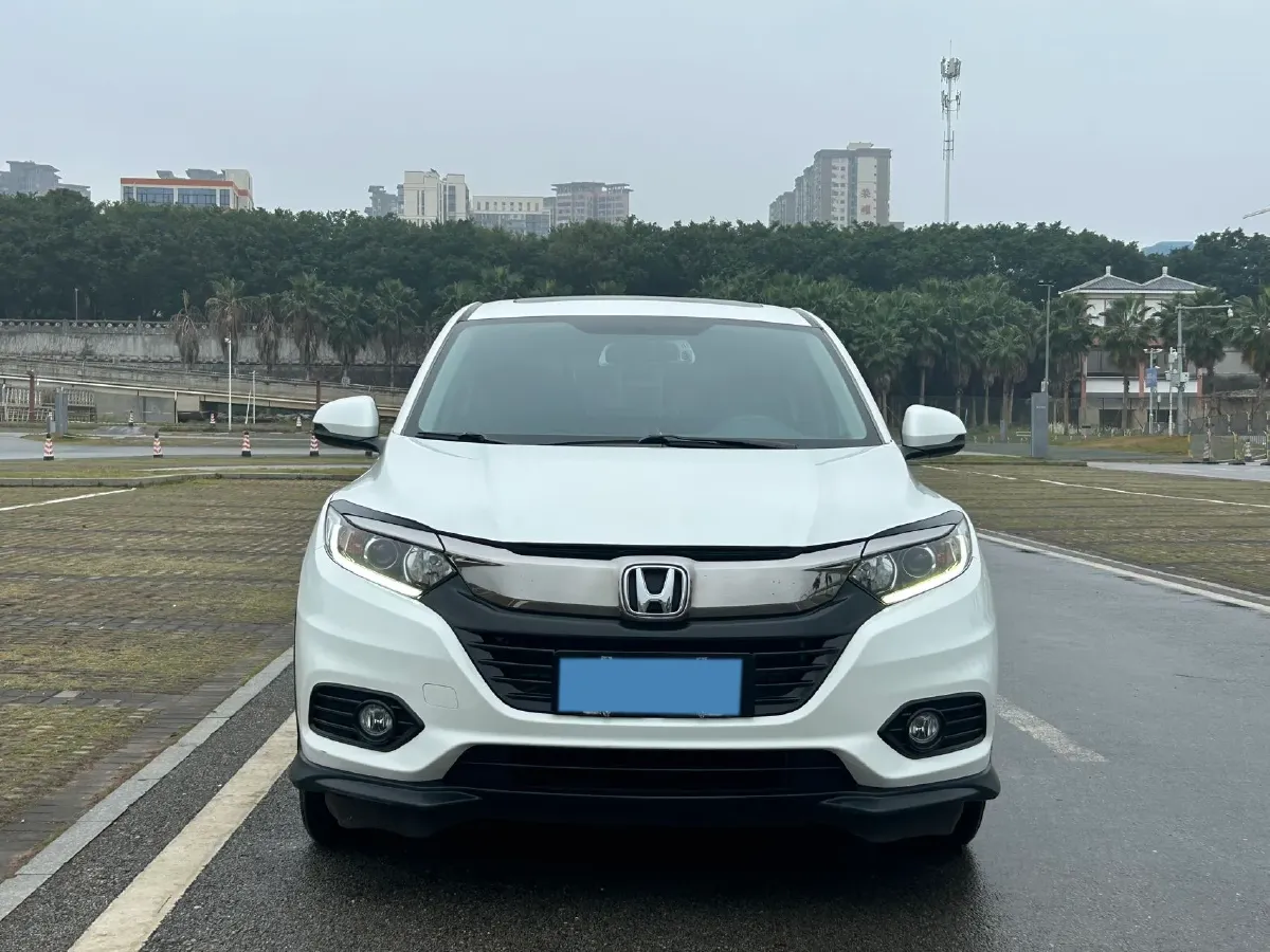 2020 Honda Vezel 1.5L 131HP L4 CVT,autocango,china used car exporter,china ev exporter,chinese used car exporter,chinese used ev exporter