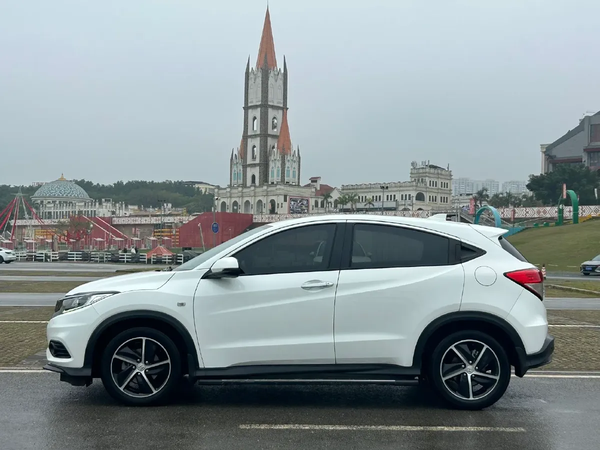 2020 Honda Vezel 1.5L 131HP L4 CVT,autocango,china used car exporter,china ev exporter,chinese used car exporter,chinese used ev exporter