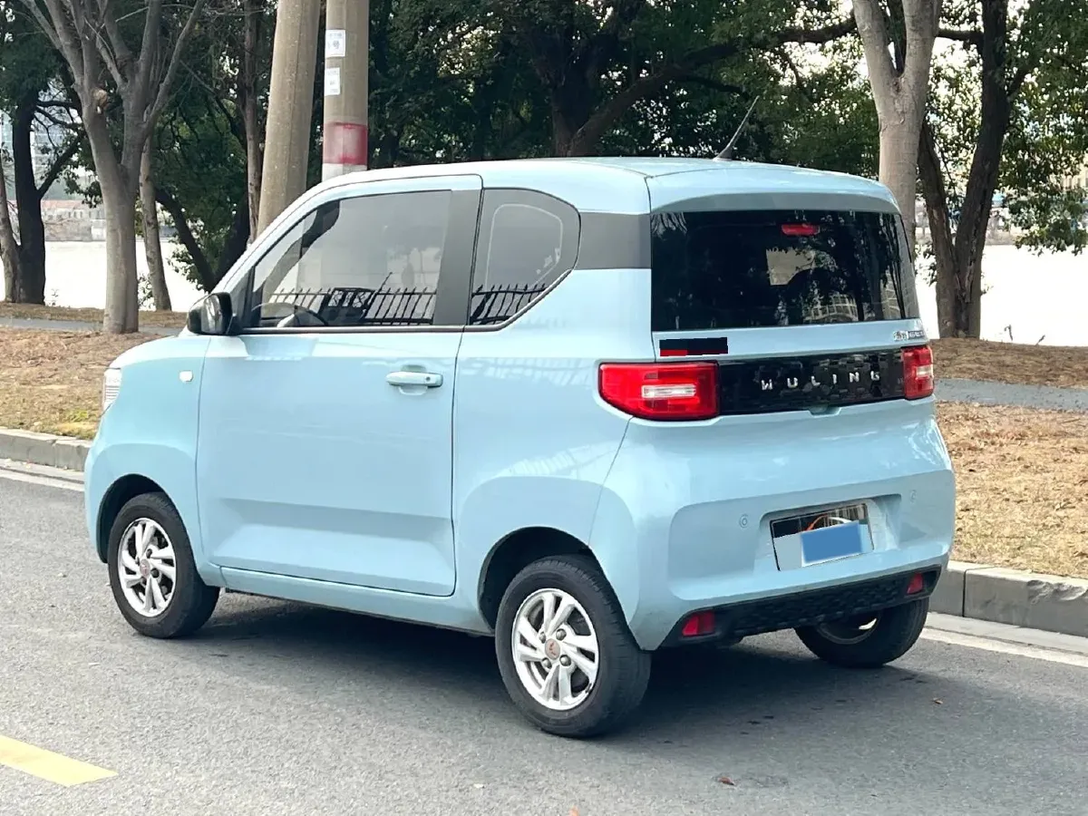 2020 WuLing HongGuang MINI EV BEV 9KWH,autocango,china used car exporter,china ev exporter,chinese used car exporter,chinese used ev exporter