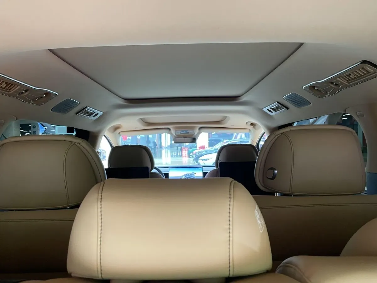 2025 Denza D9 1.5T 156HP L4 E-CVT PHEV 40KWH,autocango,china used car exporter,china ev exporter,chinese used car exporter,chinese used ev exporter