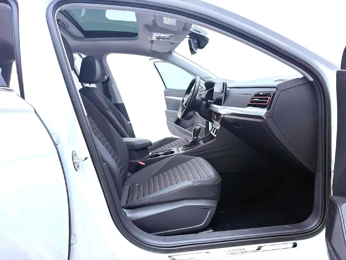 2023 Volkswagen Lavida 1.4T 150HP L4 7DCT,autocango,china used car exporter,china ev exporter,chinese used car exporter,chinese used ev exporter