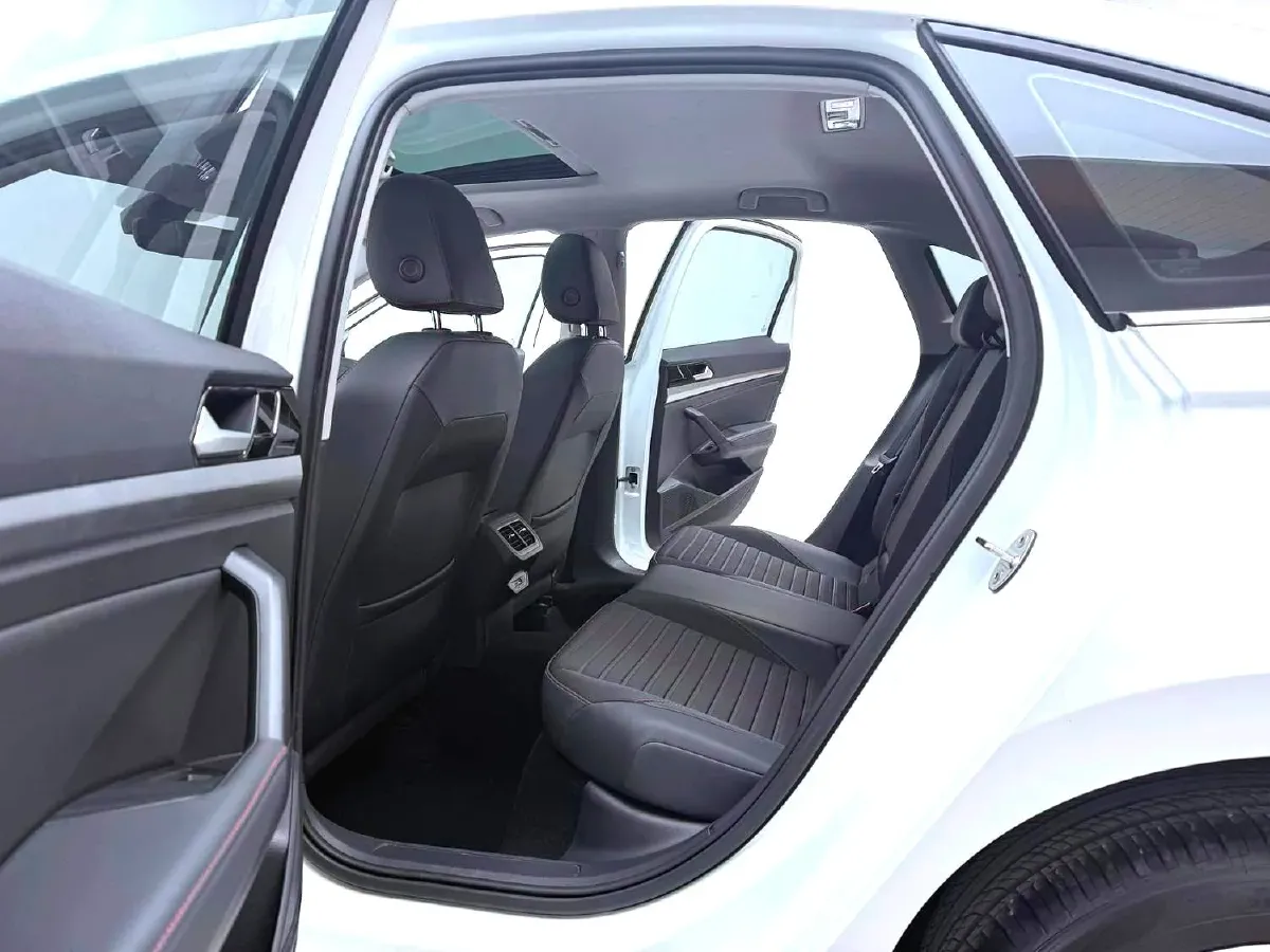 2023 Volkswagen Lavida 1.4T 150HP L4 7DCT,autocango,china used car exporter,china ev exporter,chinese used car exporter,chinese used ev exporter