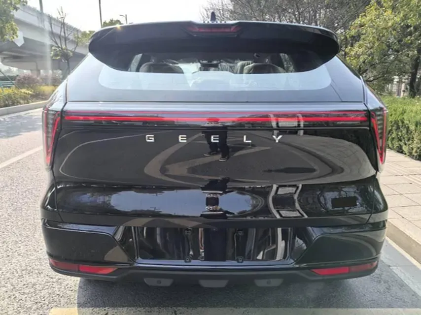 2025 Geely StarRay 1.5T 181HP L4 7DCT,autocango,china used car exporter,china ev exporter,chinese used car exporter,chinese used ev exporter