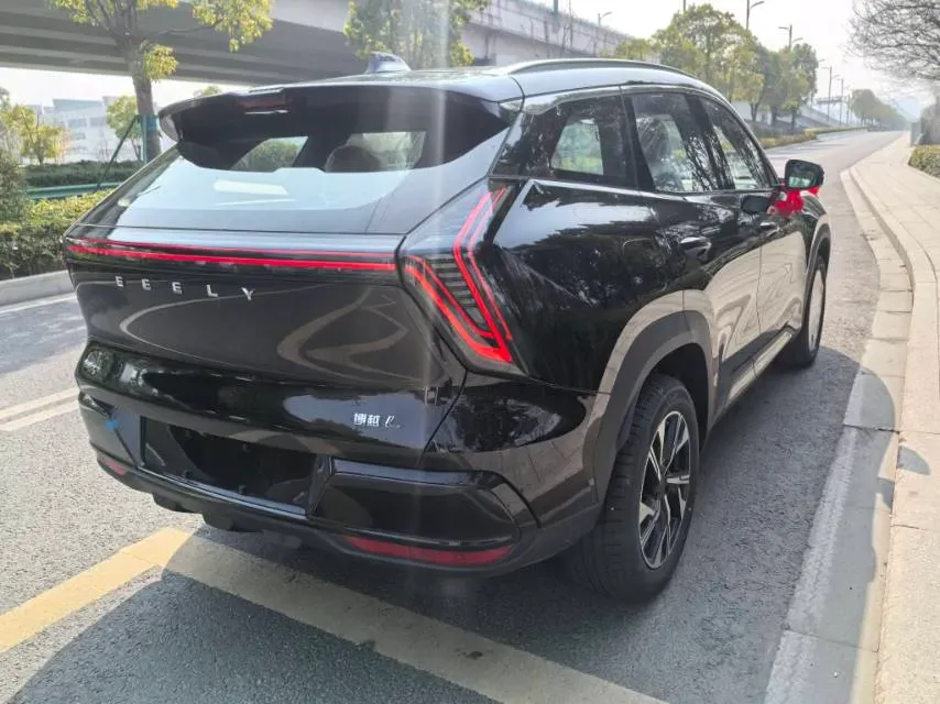 2025 Geely StarRay 1.5T 181HP L4 7DCT,autocango,china used car exporter,china ev exporter,chinese used car exporter,chinese used ev exporter