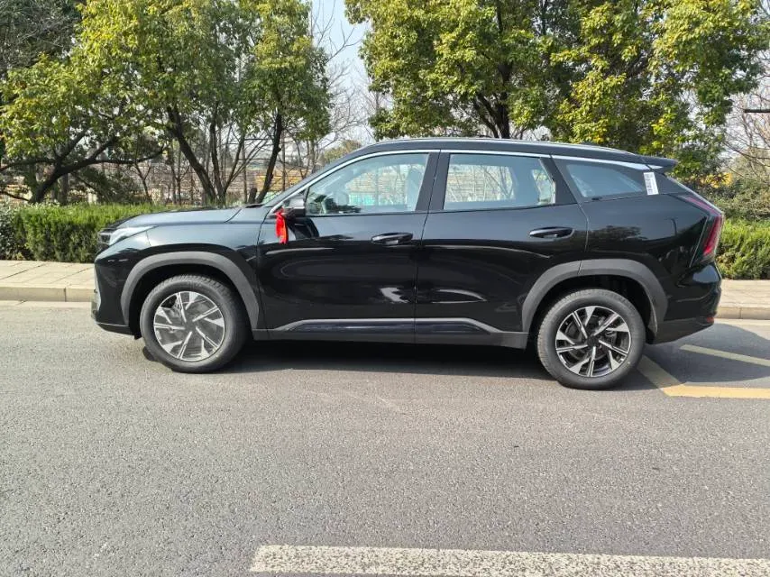 2025 Geely StarRay 1.5T 181HP L4 7DCT,autocango,china used car exporter,china ev exporter,chinese used car exporter,chinese used ev exporter