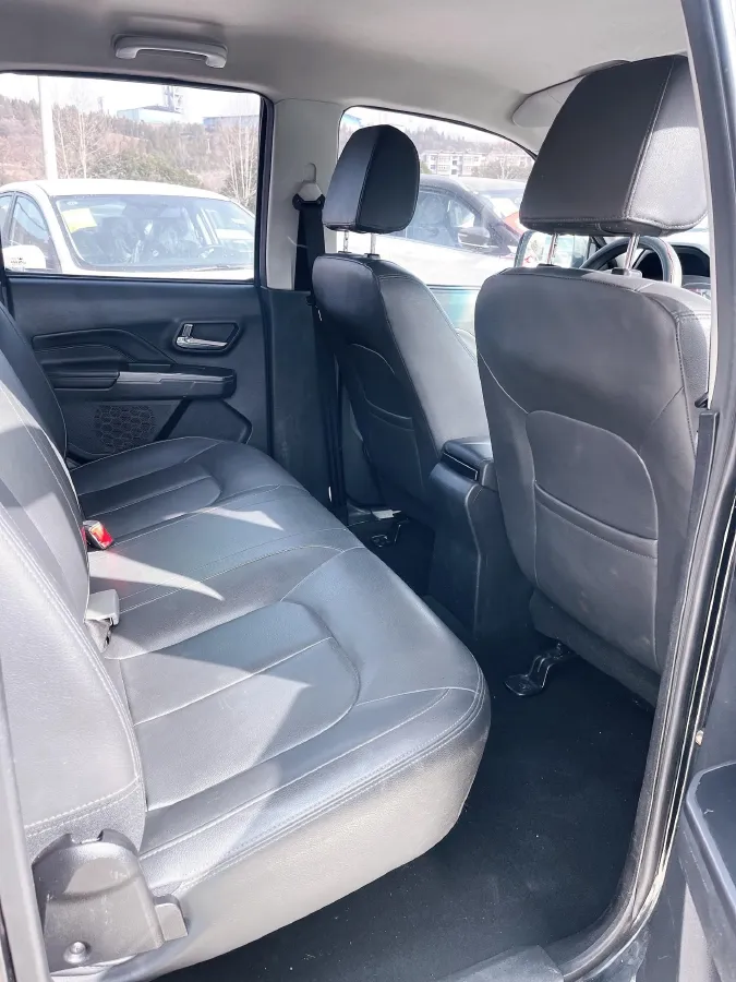 2021 Great Wall Wingle 5 2.0T 139HP L4 6MT,autocango,china used car exporter,china ev exporter,chinese used car exporter,chinese used ev exporter