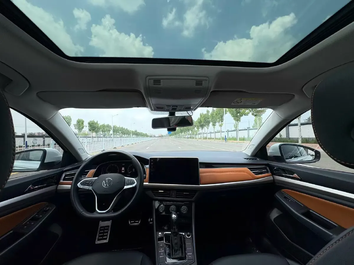 2023 Volkswagen Bora 1.2T 116HP L4 7DCT,autocango,china used car exporter,china ev exporter,chinese used car exporter,chinese used ev exporter