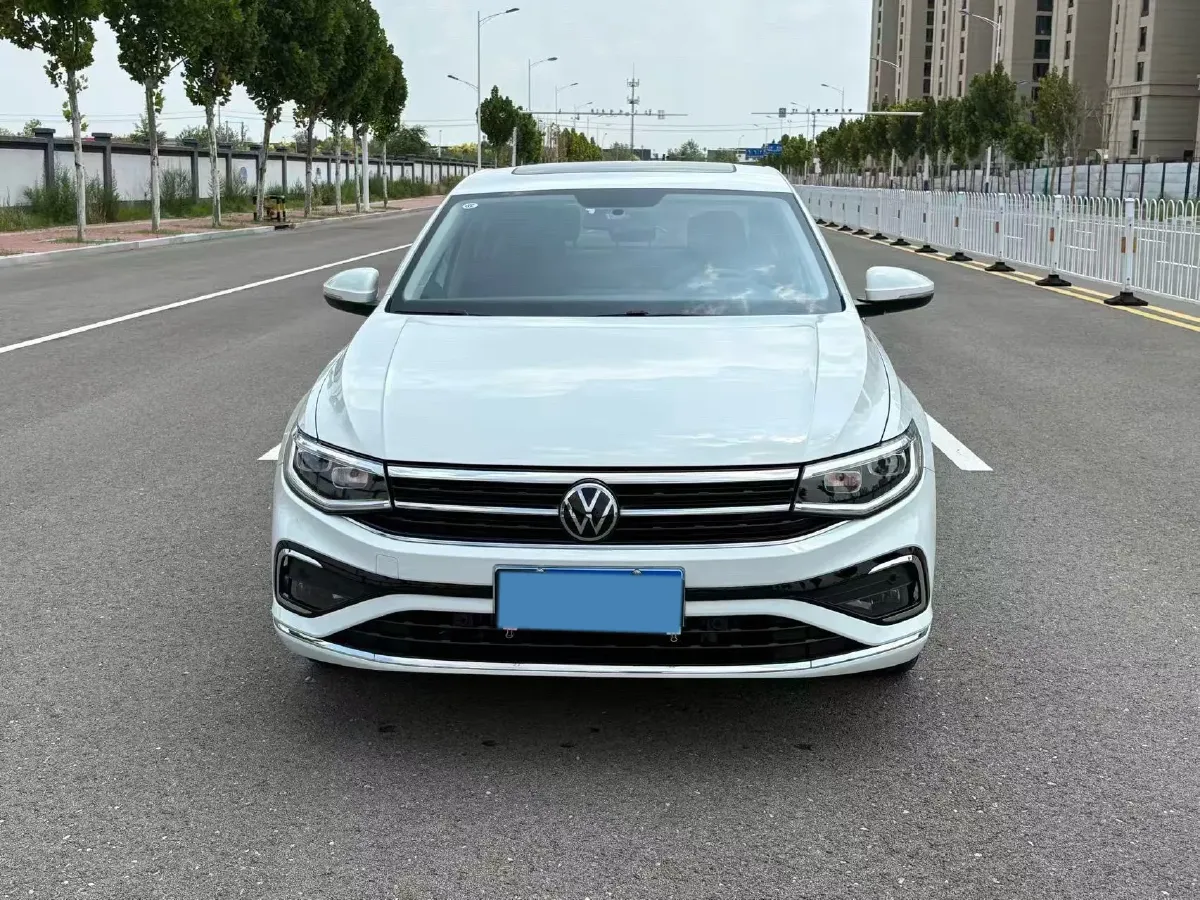 2023 Volkswagen Bora 1.2T 116HP L4 7DCT,autocango,china used car exporter,china ev exporter,chinese used car exporter,chinese used ev exporter