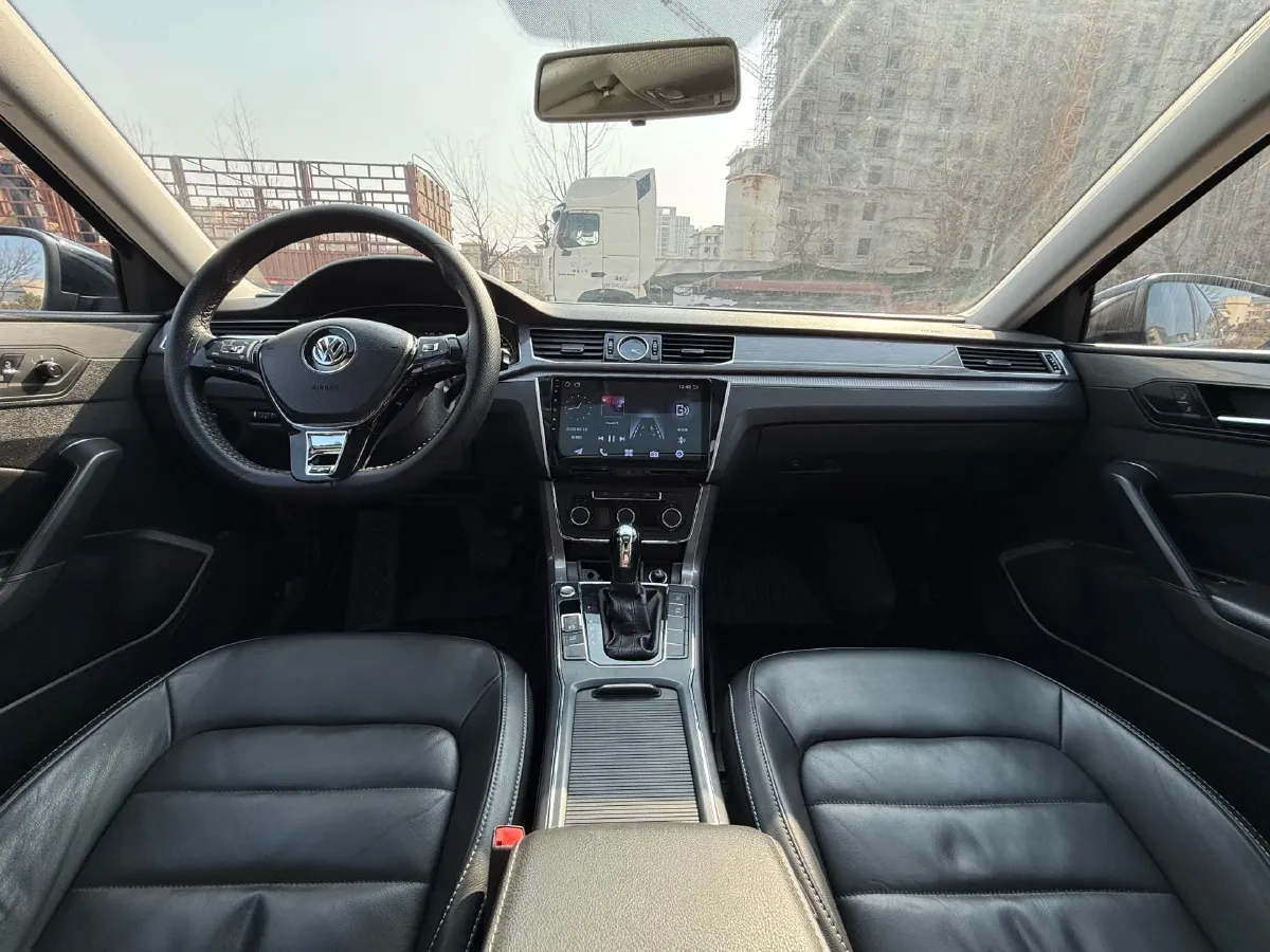 2015 Volkswagen Passat 1.8T 160HP L4 6AT,autocango,china used car exporter,china ev exporter,chinese used car exporter,chinese used ev exporter