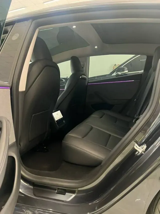 2025 Tesla Model 3 BEV 62.5KWH,autocango,china used car exporter,china ev exporter,chinese used car exporter,chinese used ev exporter