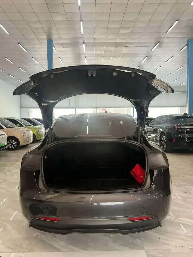 2025 Tesla Model 3 BEV 62.5KWH,autocango,china used car exporter,china ev exporter,chinese used car exporter,chinese used ev exporter