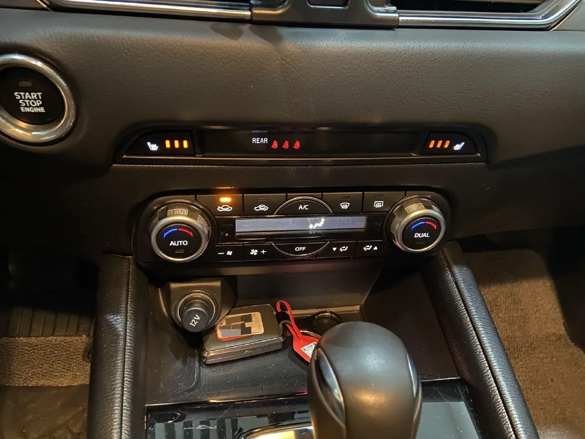 2022 Hyundai Tucson 2.0L 150HP L4 6AT Hybrid,autocango,china used car exporter,china ev exporter,chinese used car exporter,chinese used ev exporter