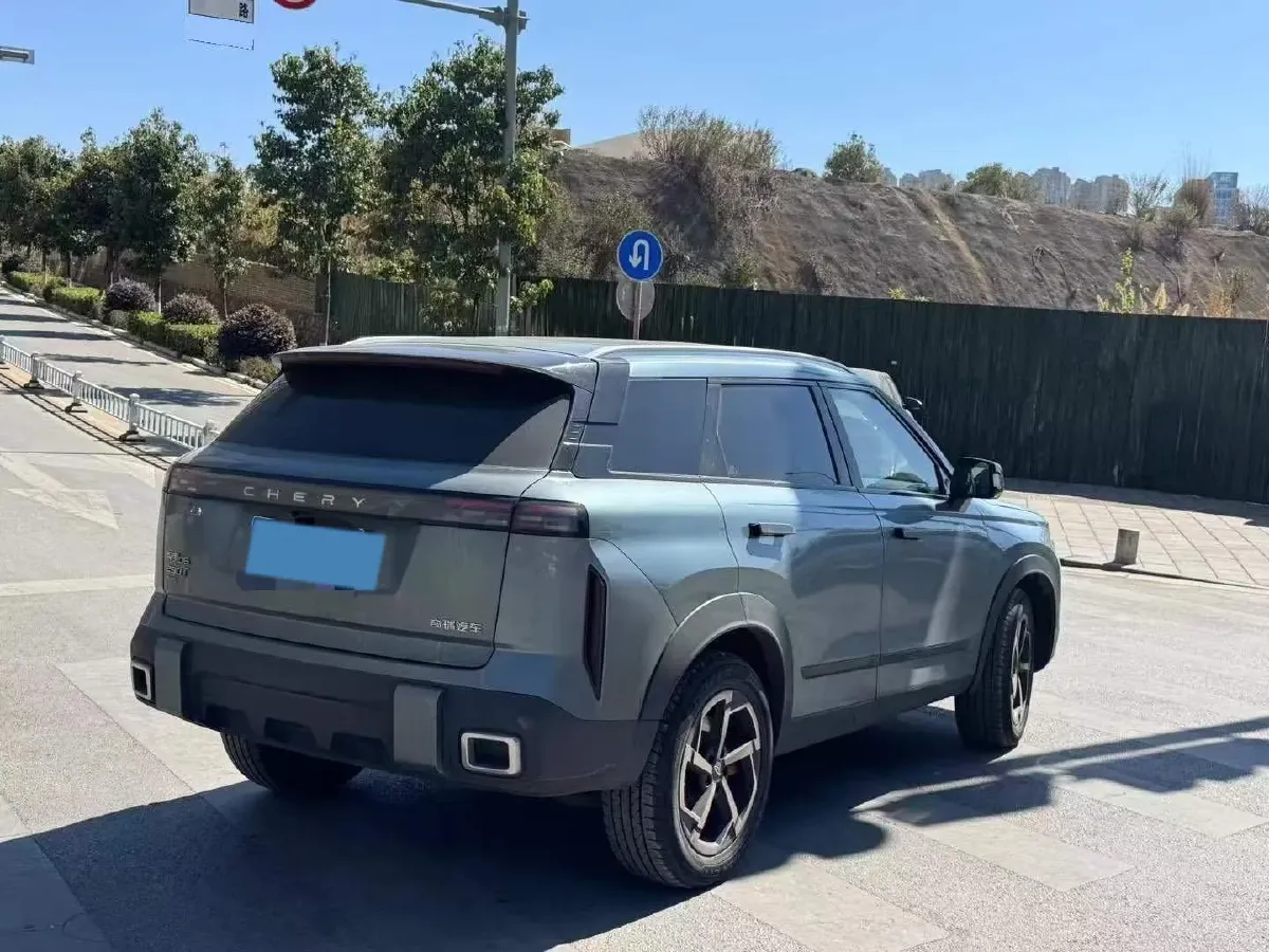 2023 Chery Exploration 06 1.6T 197HP L4 7DCT,autocango,china used car exporter,china ev exporter,chinese used car exporter,chinese used ev exporter