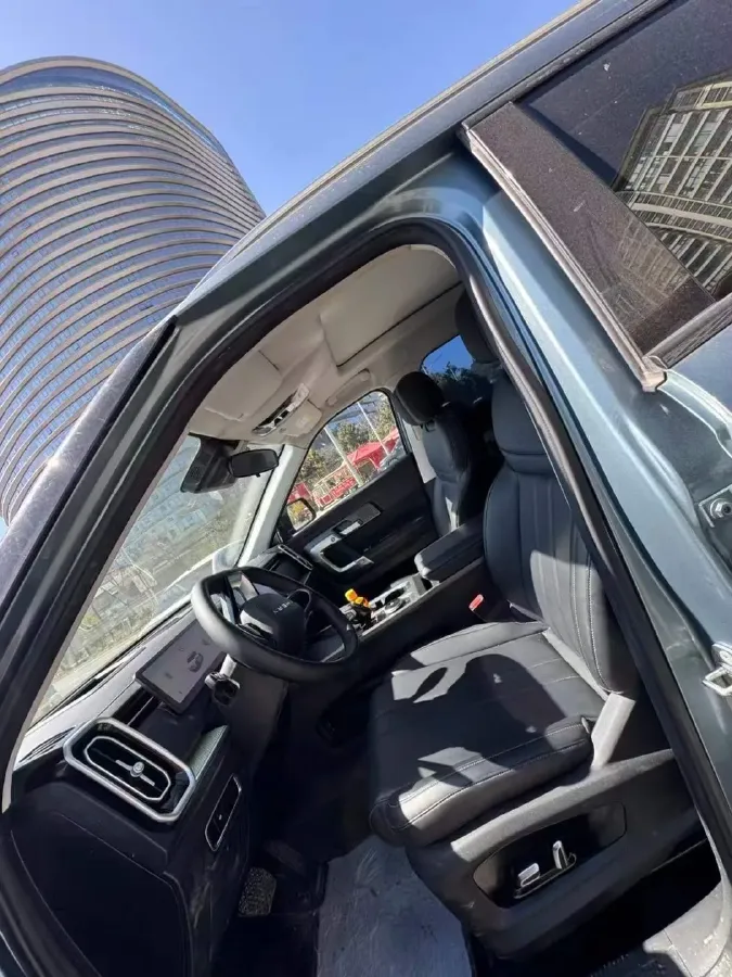 2023 Chery Exploration 06 1.6T 197HP L4 7DCT,autocango,china used car exporter,china ev exporter,chinese used car exporter,chinese used ev exporter