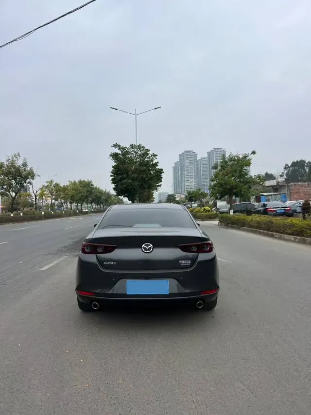 2022 Mazda 3 Axela 2.0L 158HP L4 6AT,autocango,china used car exporter,china ev exporter,chinese used car exporter,chinese used ev exporter