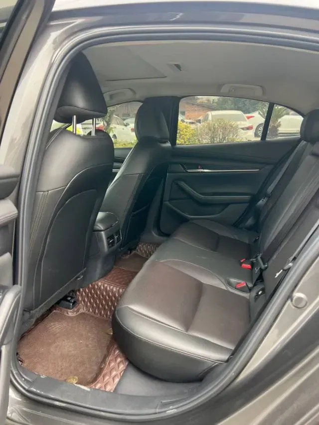 2022 Mazda 3 Axela 2.0L 158HP L4 6AT,autocango,china used car exporter,china ev exporter,chinese used car exporter,chinese used ev exporter