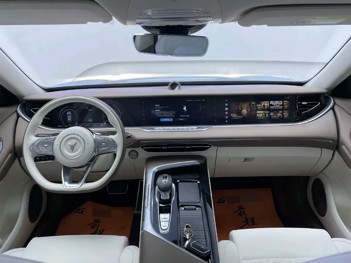 2021 Voyah FREE Range Extended 109HP REEV 33KWH,autocango,china used car exporter,china ev exporter,chinese used car exporter,chinese used ev exporter