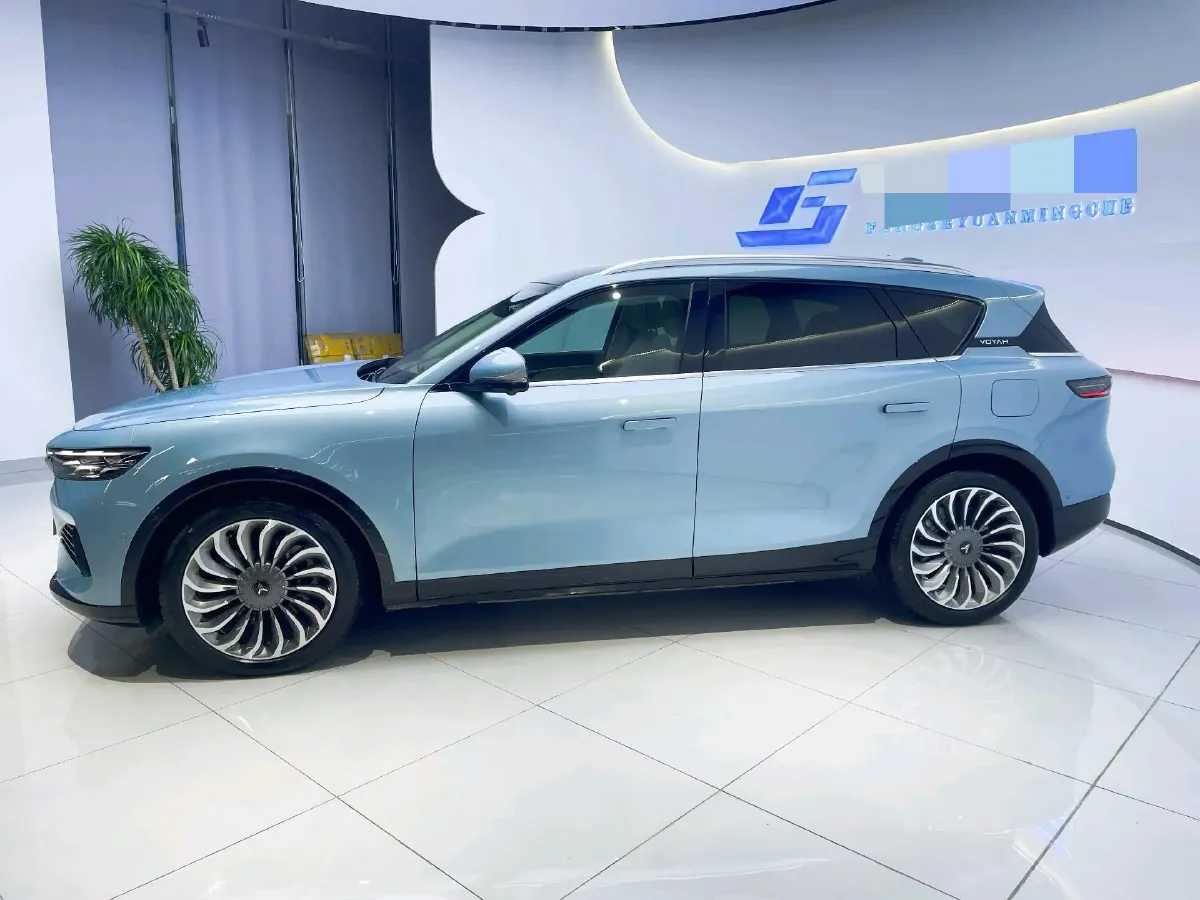 2021 Voyah FREE Range Extended 109HP REEV 33KWH,autocango,china used car exporter,china ev exporter,chinese used car exporter,chinese used ev exporter