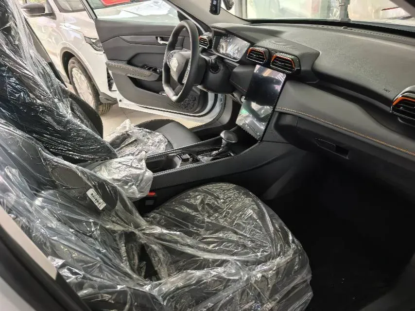 2024 DongFeng Aeolus YiXuan GS 1.5L 125HP L4 6DCT,autocango,china used car exporter,china ev exporter,chinese used car exporter,chinese used ev exporter