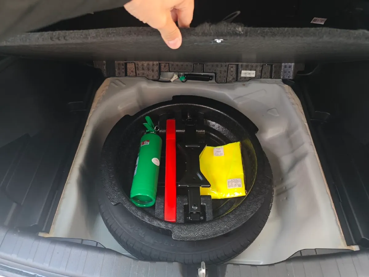 2022 Chery Little Ant BEV 40.6KWH,autocango,china used car exporter,china ev exporter,chinese used car exporter,chinese used ev exporter