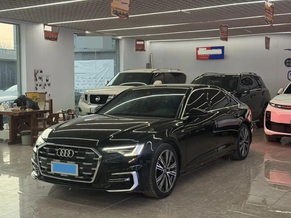 2021 Audi A6L 2.0T 224HP L4 7DCT,autocango,china used car exporter,china ev exporter,chinese used car exporter,chinese used ev exporter