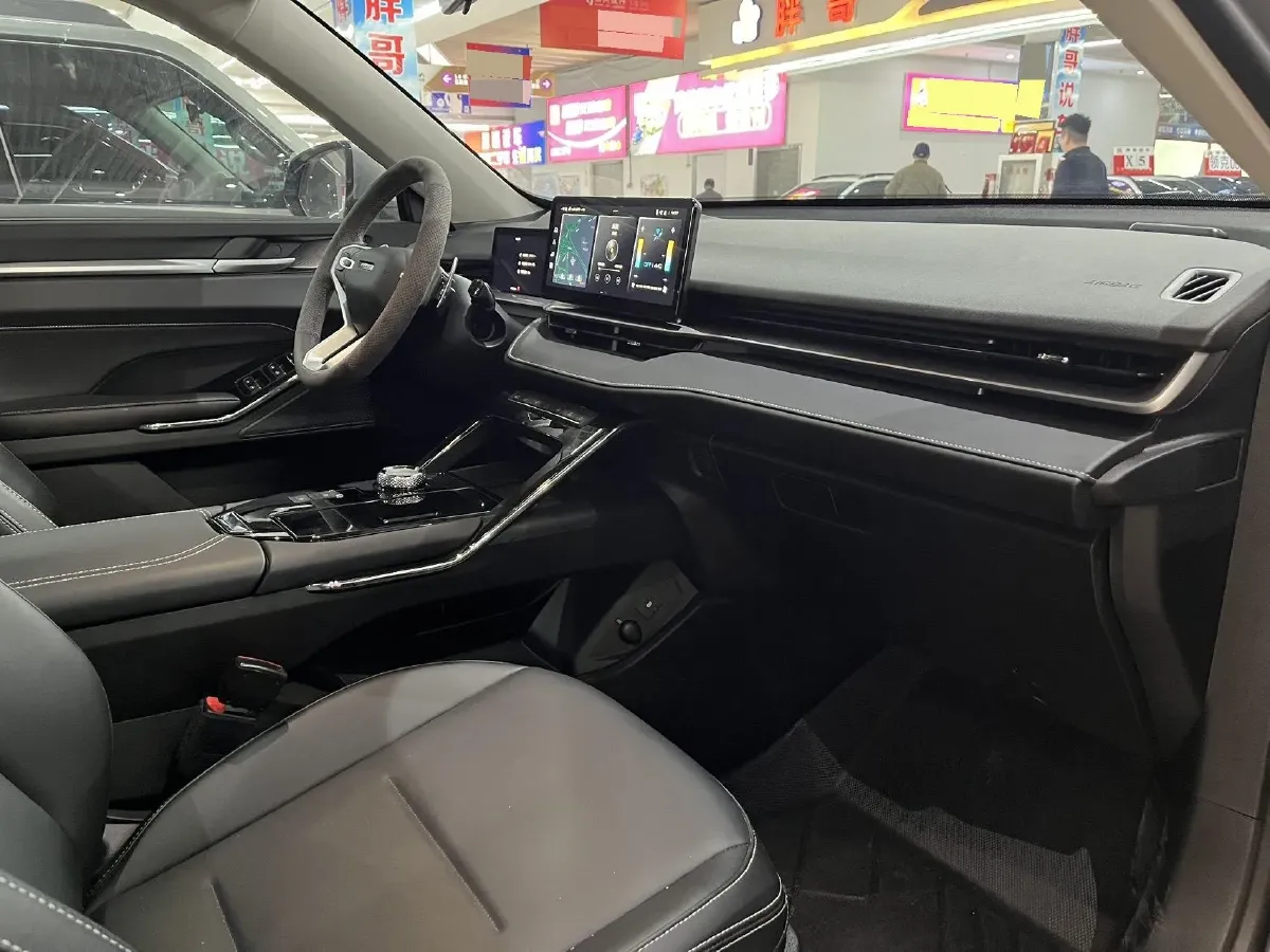 2024 Haval H6 1.5T 184HP L4 7DCT,autocango,china used car exporter,china ev exporter,chinese used car exporter,chinese used ev exporter