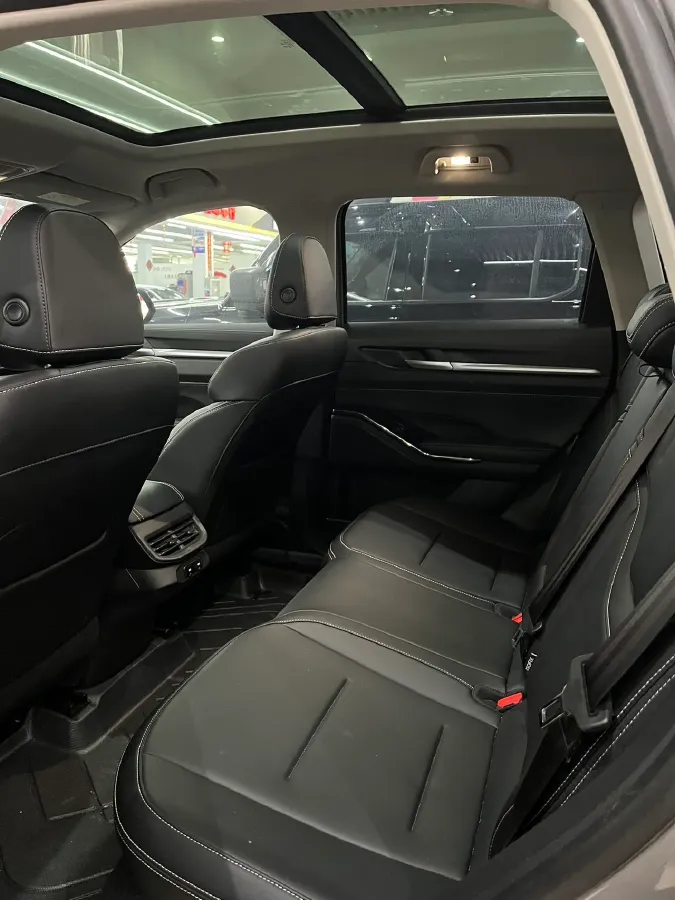 2024 Haval H6 1.5T 184HP L4 7DCT,autocango,china used car exporter,china ev exporter,chinese used car exporter,chinese used ev exporter