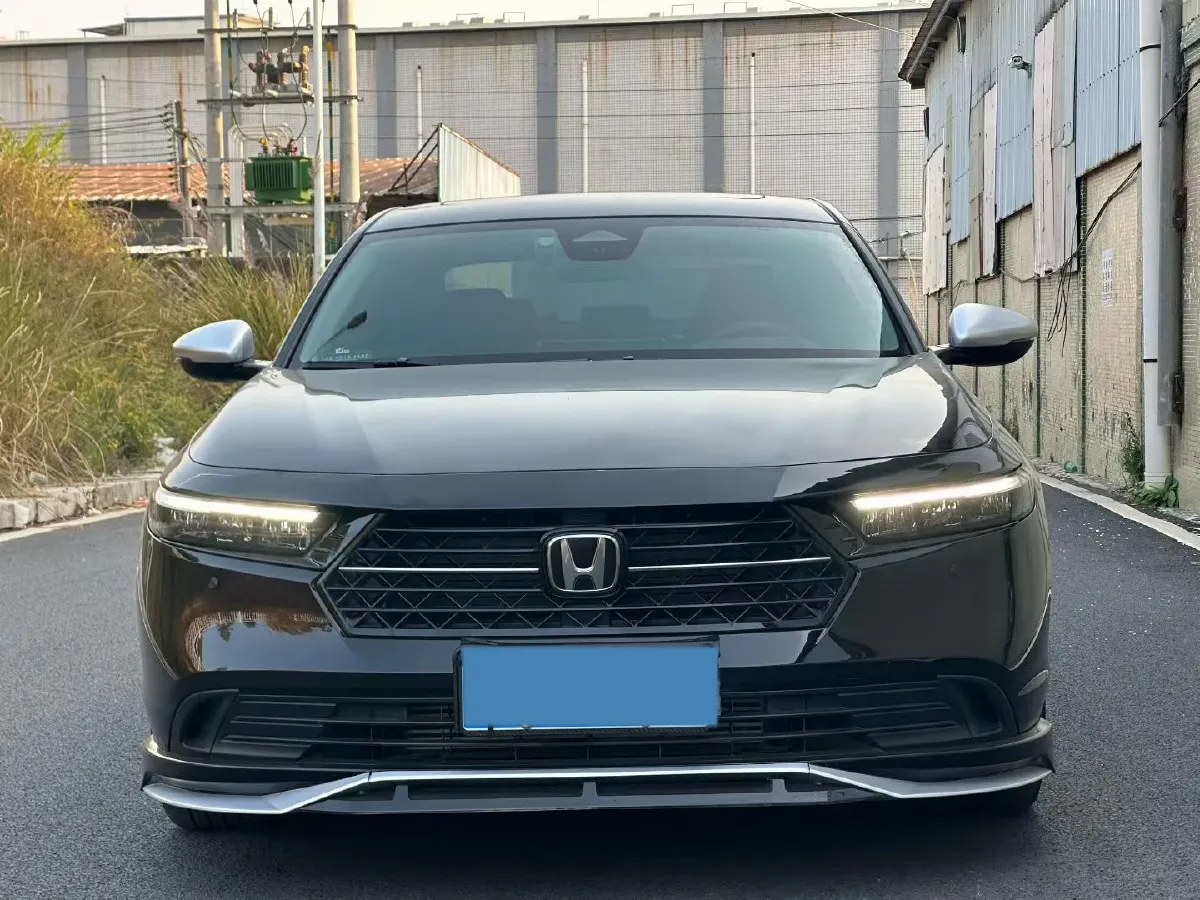 2025 Honda Accord 1.5T 192HP L4 CVT,autocango,china used car exporter,china ev exporter,chinese used car exporter,chinese used ev exporter
