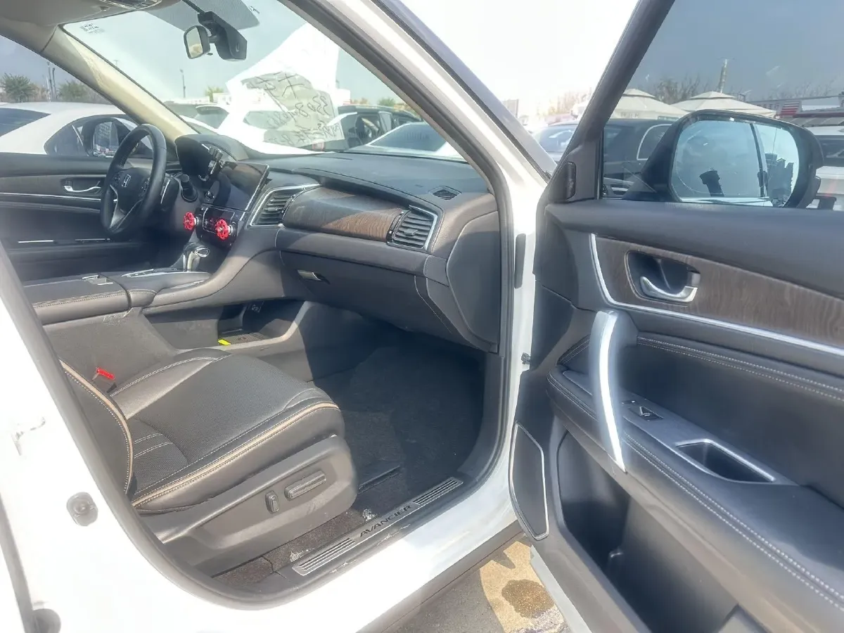 2020 Honda Avancier 1.5T 193HP L4 CVT,autocango,china used car exporter,china ev exporter,chinese used car exporter,chinese used ev exporter