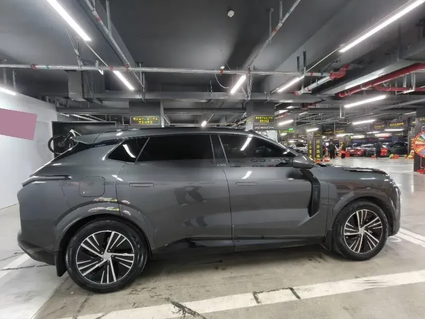 2023 LYNK&CO 08 EM-P 1.5T 163HP L4 3DHT PHEV 39.8KWH,autocango,china used car exporter,china ev exporter,chinese used car exporter,chinese used ev exporter