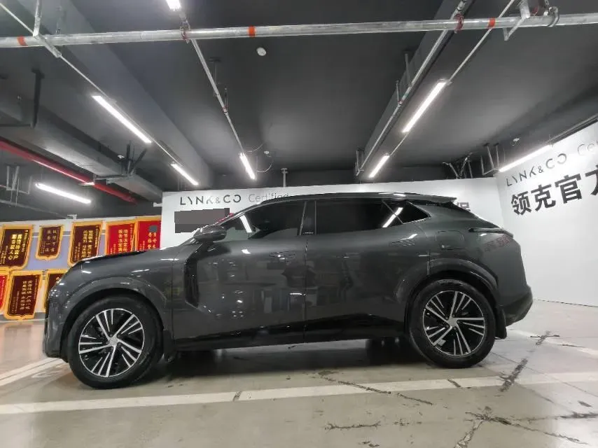 2023 LYNK&CO 08 EM-P 1.5T 163HP L4 3DHT PHEV 39.8KWH,autocango,china used car exporter,china ev exporter,chinese used car exporter,chinese used ev exporter