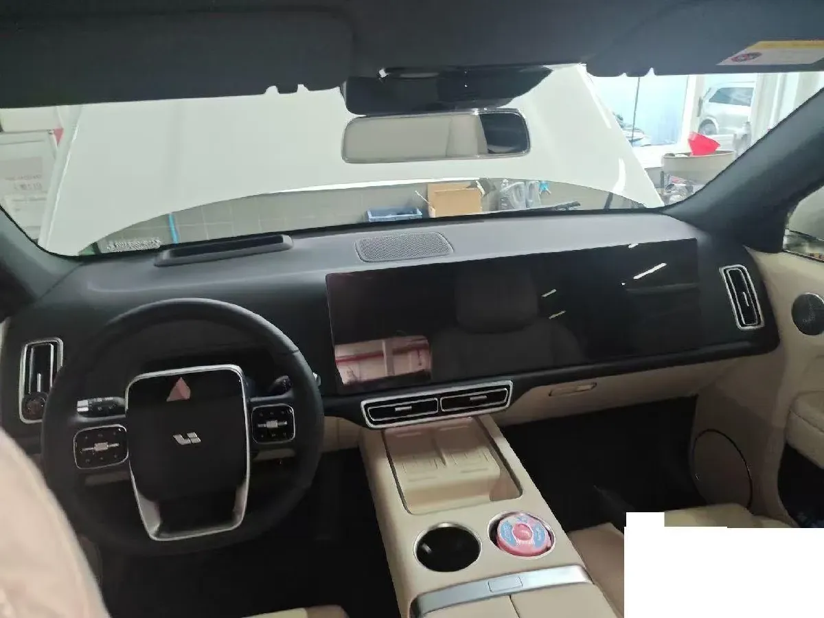 2024 Li L6 Range Extended 154HP L4 REEV 36.8KWH,autocango,china used car exporter,china ev exporter,chinese used car exporter,chinese used ev exporter