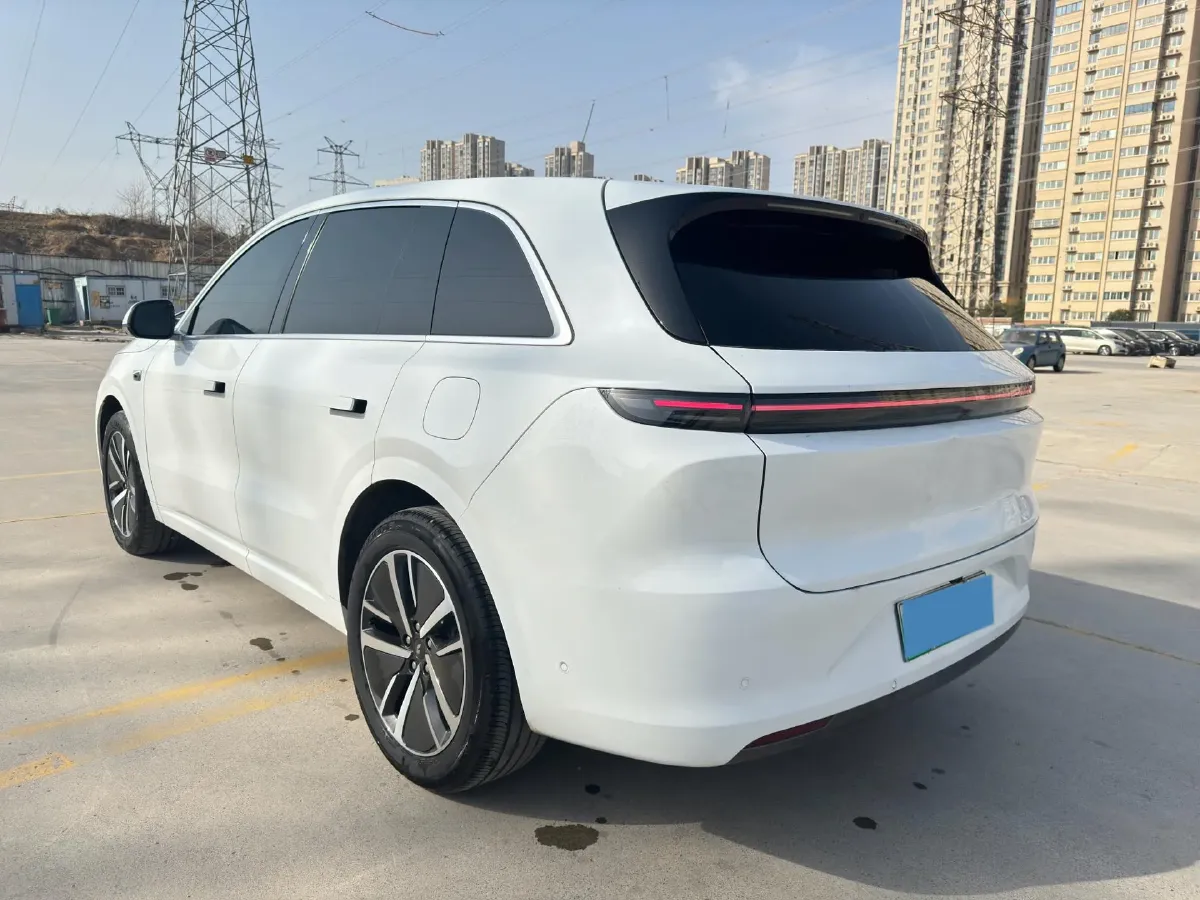 2024 Li L6 Range Extended 154HP L4 REEV 36.8KWH,autocango,china used car exporter,china ev exporter,chinese used car exporter,chinese used ev exporter