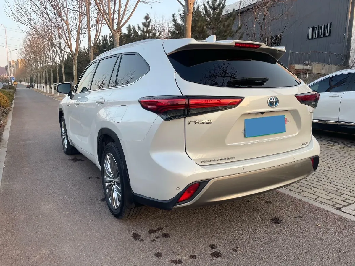 2022 Toyota Highlander 2.5L 192HP L4 E-CVT Hybrid,autocango,china used car exporter,china ev exporter,chinese used car exporter,chinese used ev exporter
