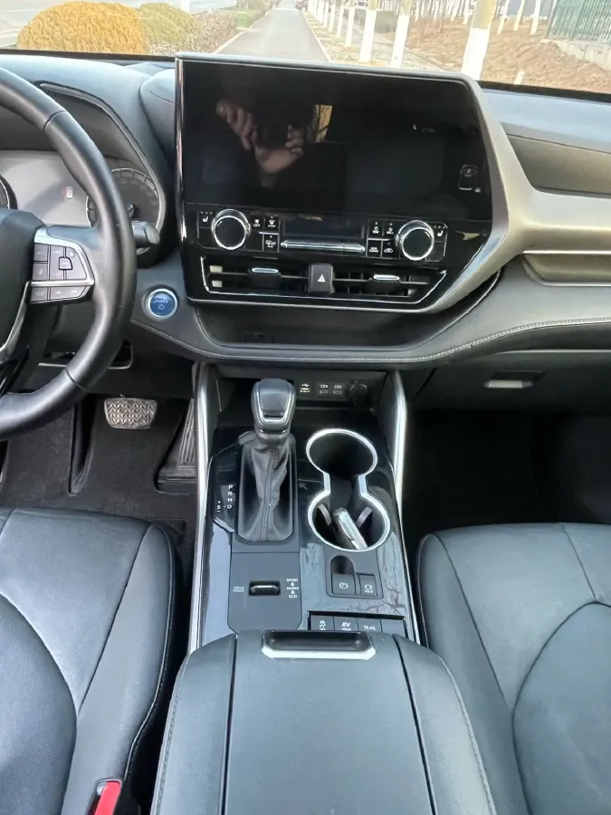 2022 Toyota Highlander 2.5L 192HP L4 E-CVT Hybrid,autocango,china used car exporter,china ev exporter,chinese used car exporter,chinese used ev exporter